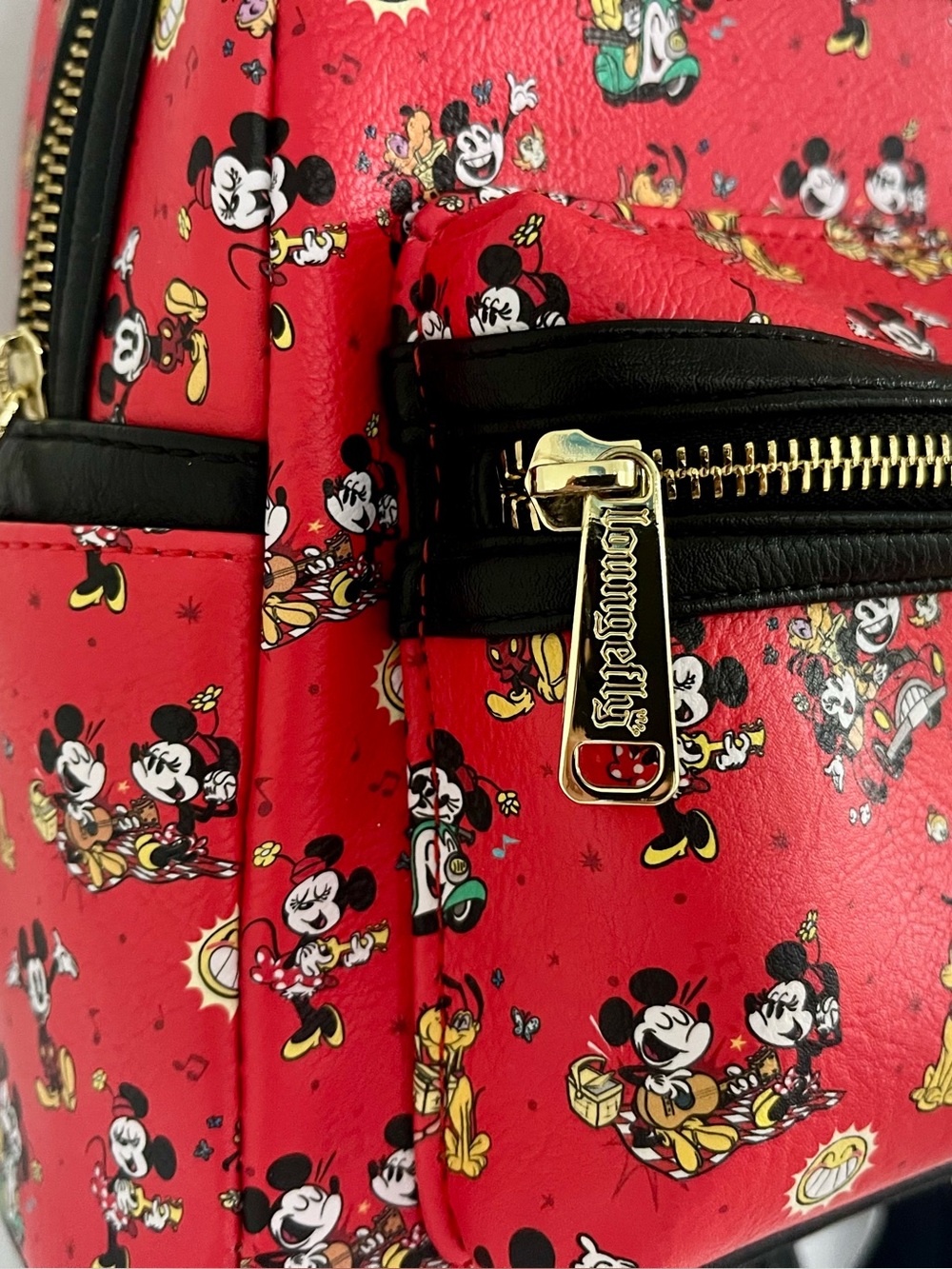 Loungefly Mickey, Minnie and Pluto Mini Backpack - Picture 9 of 12